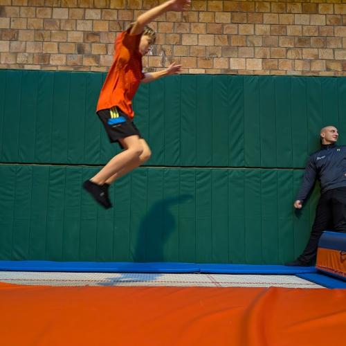 Trampolin springen