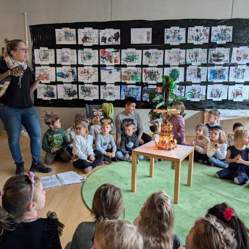 Kinder sagen ein adventsgedicht auf