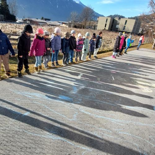 alle Zweiterler mit ihren Schatten