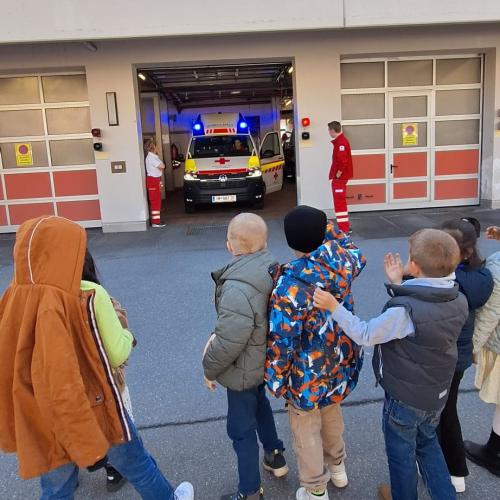 Rettungsauto mit Blaulicht