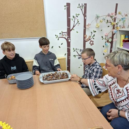 Geburtstagsfeier in der Klasse