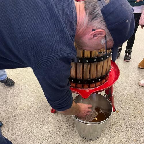 Saft kommt aus der Presse