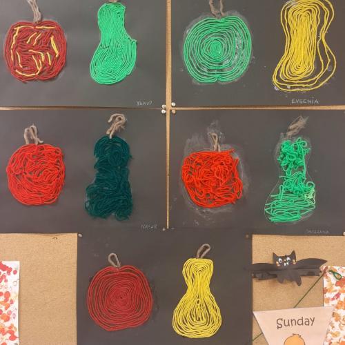 gezeichnetes Obst - Äpfel und Birnen