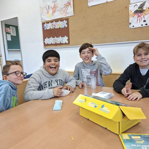 Die 4 Buben der ASO freuen sich über die Überraschung