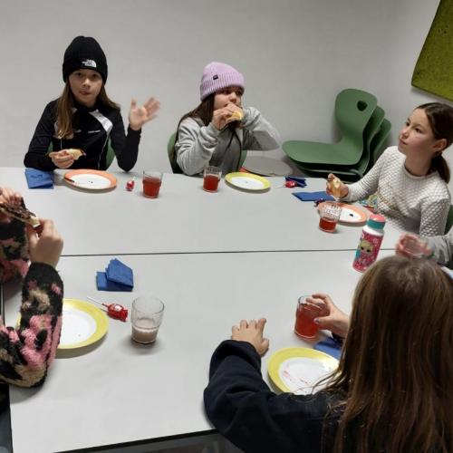 gemeinsames Frühstück