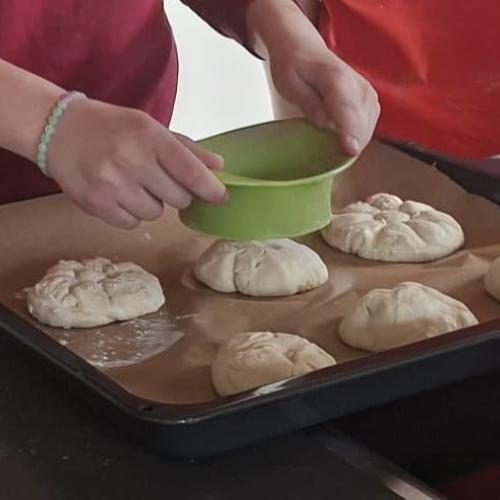 Ein Apfelspalter sorgt für ein interessantes Muster 