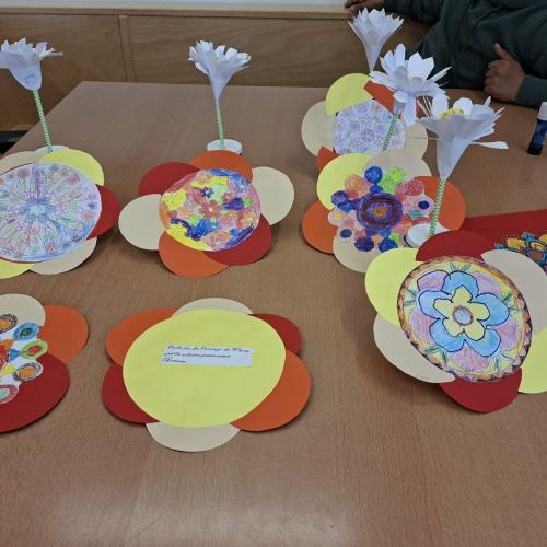 gebastelte Blumen