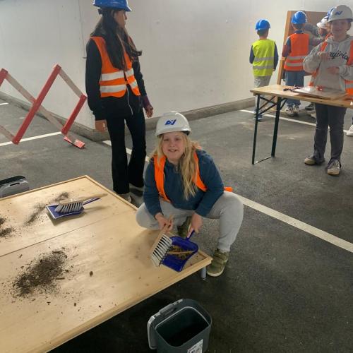 fleißige Kinder arbeiten