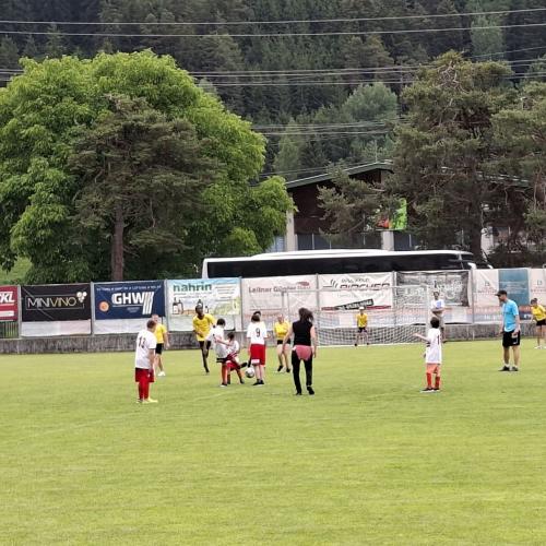 beim "Kampf" um den Ball