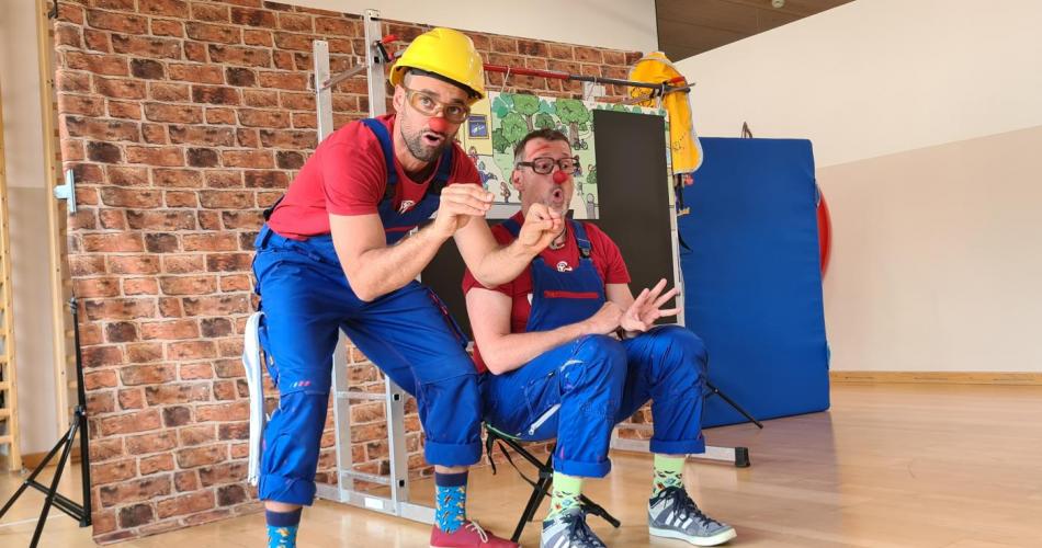 Clowns in Action