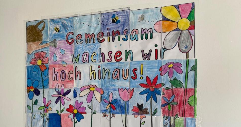 gemeinsam gestaltetes Bild mit Blumen