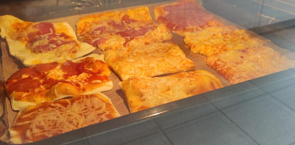 Pizza backen Pizza backen